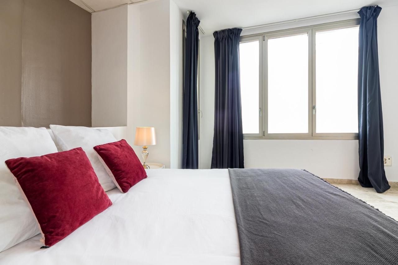 Saenz Suites Gallery By Bossh! Apartments Málaga Eksteriør bilde