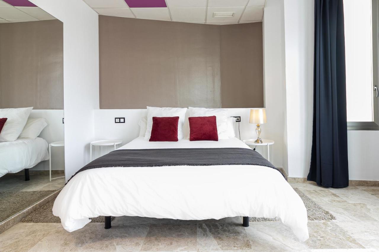 Saenz Suites Gallery By Bossh! Apartments Málaga Eksteriør bilde