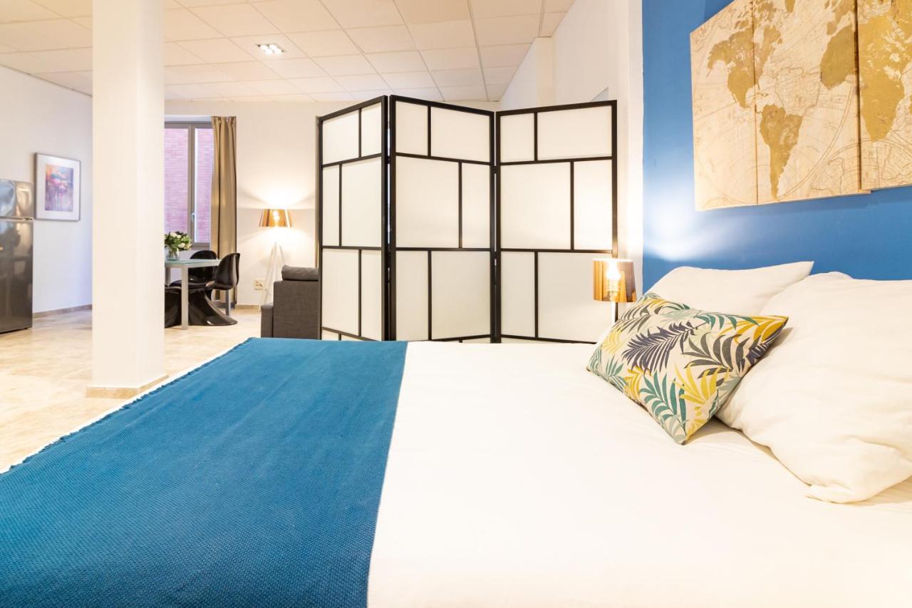 Saenz Suites Gallery By Bossh! Apartments Málaga Eksteriør bilde