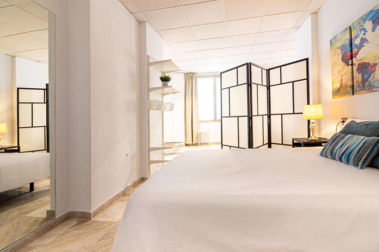 Saenz Suites Gallery By Bossh! Apartments Málaga Eksteriør bilde