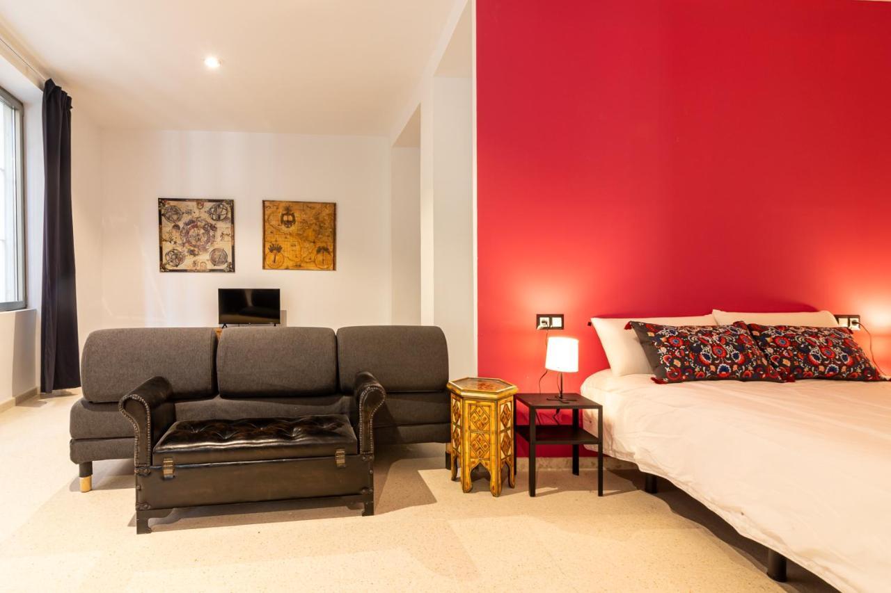 Saenz Suites Gallery By Bossh! Apartments Málaga Eksteriør bilde