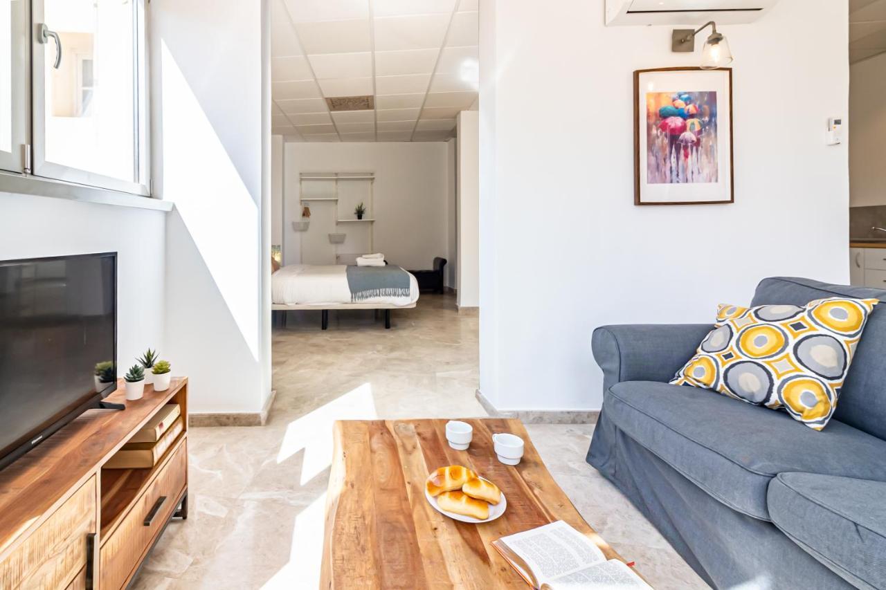 Saenz Suites Gallery By Bossh! Apartments Málaga Eksteriør bilde