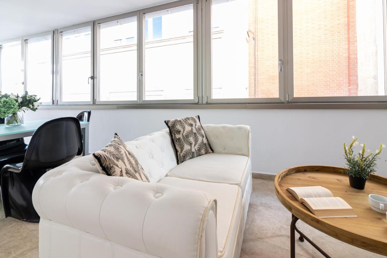 Saenz Suites Gallery By Bossh! Apartments Málaga Eksteriør bilde