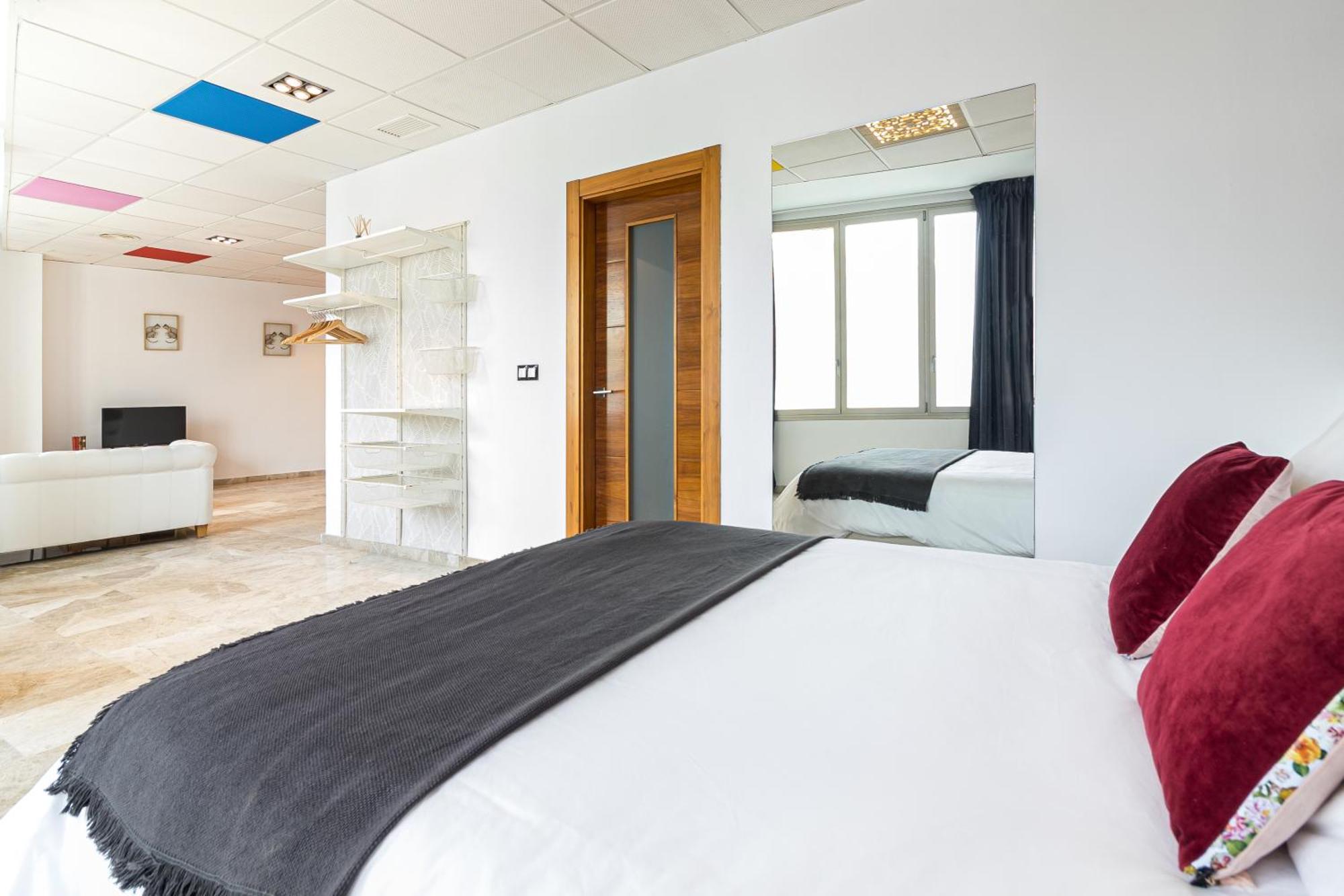 Saenz Suites Gallery By Bossh! Apartments Málaga Rom bilde